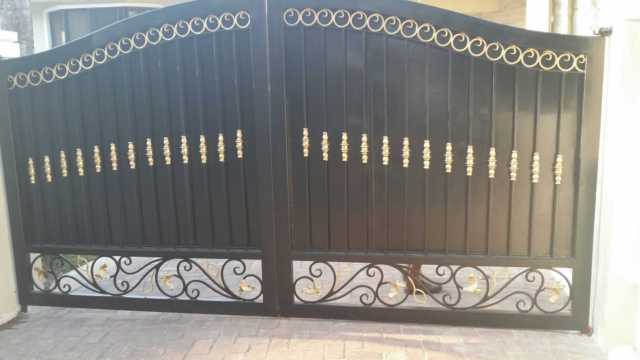 Wought Iron Entrance Gate, Pedestrian Gate. Wought Iron Entrance Gate, Pedestrian Gate.